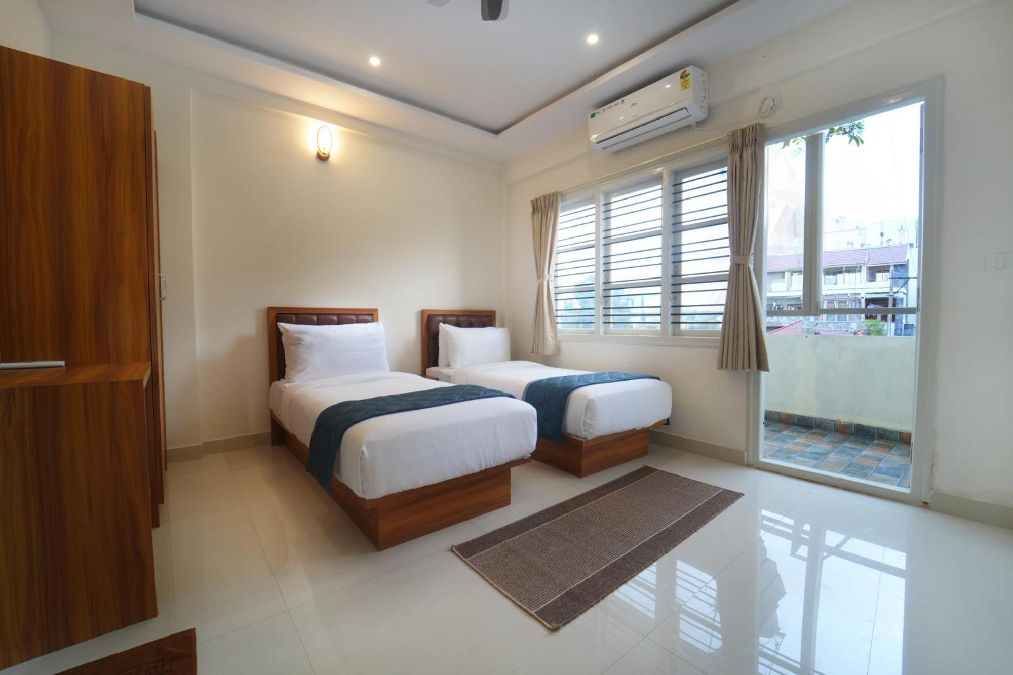 Chikmagalūr Signature Homes Luxury Service Apartment מראה חיצוני תמונה