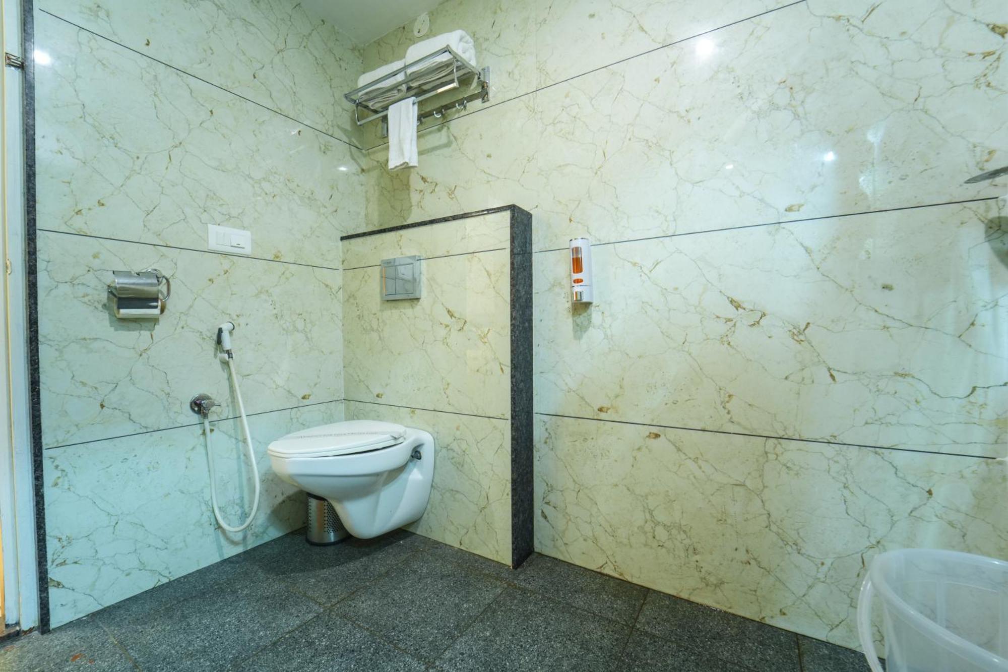 Chikmagalūr Signature Homes Luxury Service Apartment מראה חיצוני תמונה